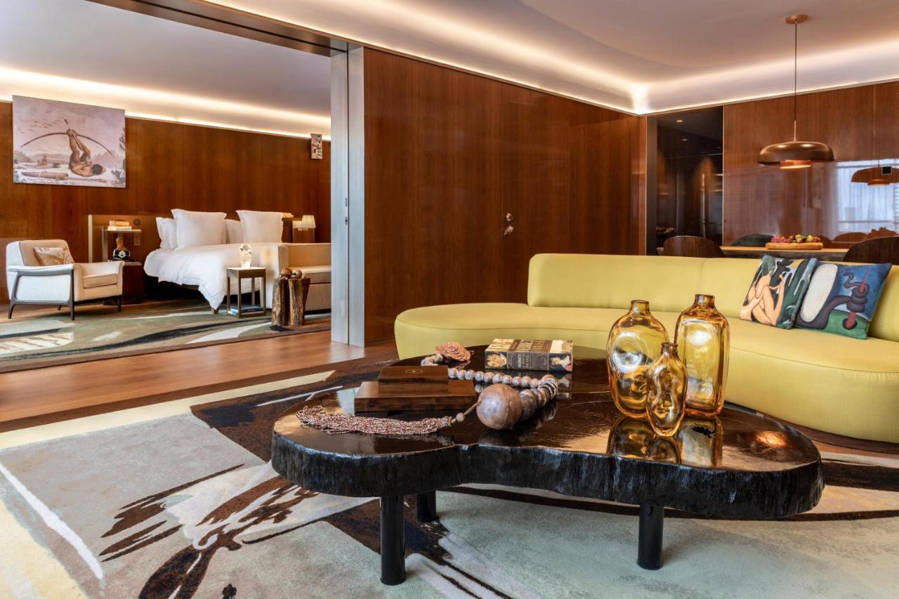 Hotel Rosewood São Paulo Extérieur photo The living room of a suite at the Mandarin Oriental
