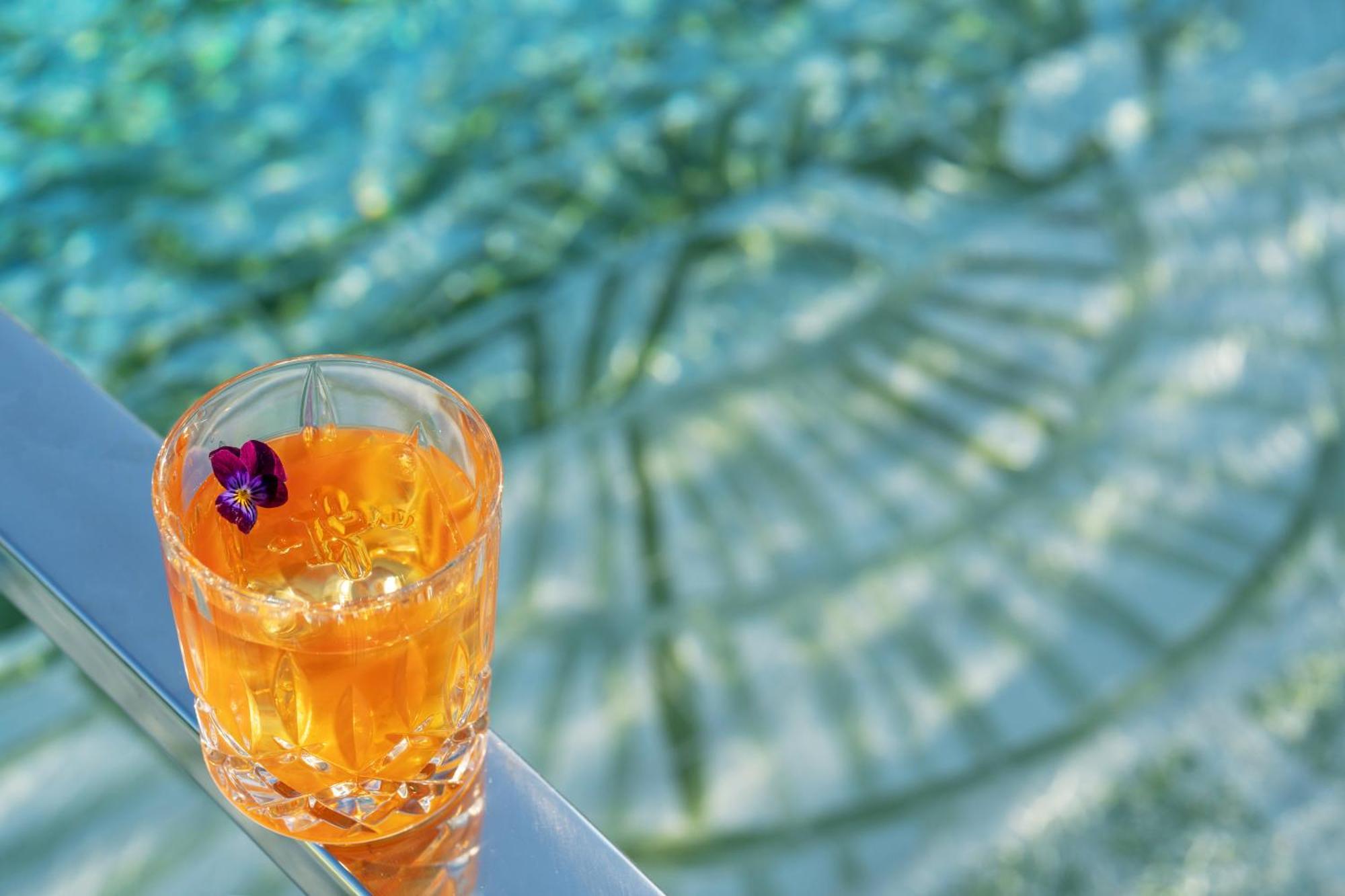 Hotel Rosewood São Paulo Extérieur photo A glass of orange liqueur